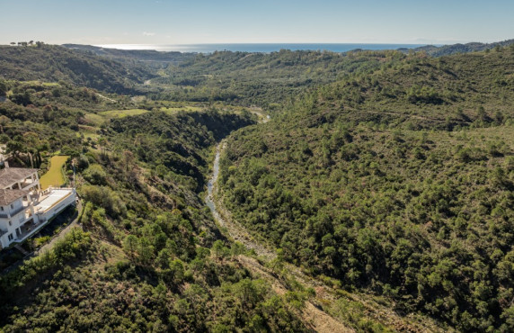 Venta - Fincas y solares - Benahavís - Urbanizacion Montemayor Alto, C26