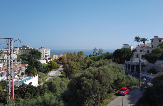 For Sale - Fincas y solares - Fuengirola - C. el Roble, 16