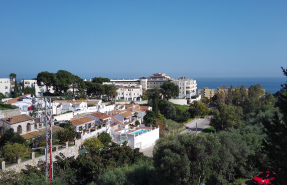 For Sale - Fincas y solares - Fuengirola - C. el Roble, 16