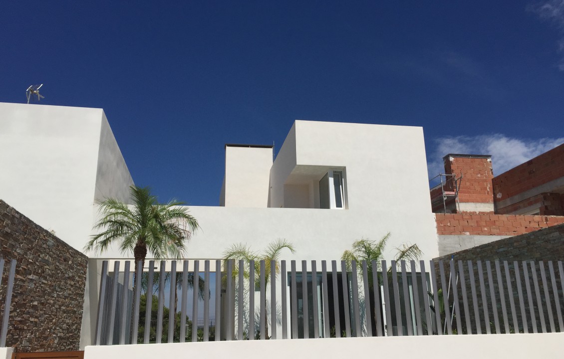  Villa en Ciudad Quesada a la venta con Alicante Holiday Lets, vista exterior
