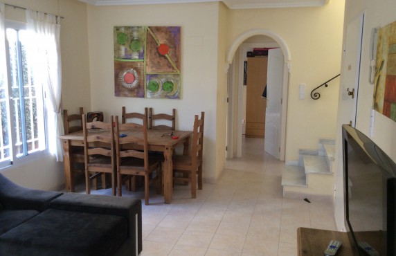 Property for rent with Alicante Holiday lets, comedor