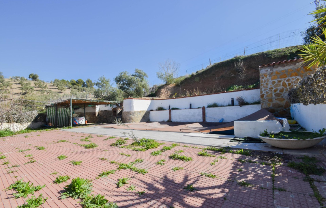 For Sale - Fincas y solares - Granada - del Polígono