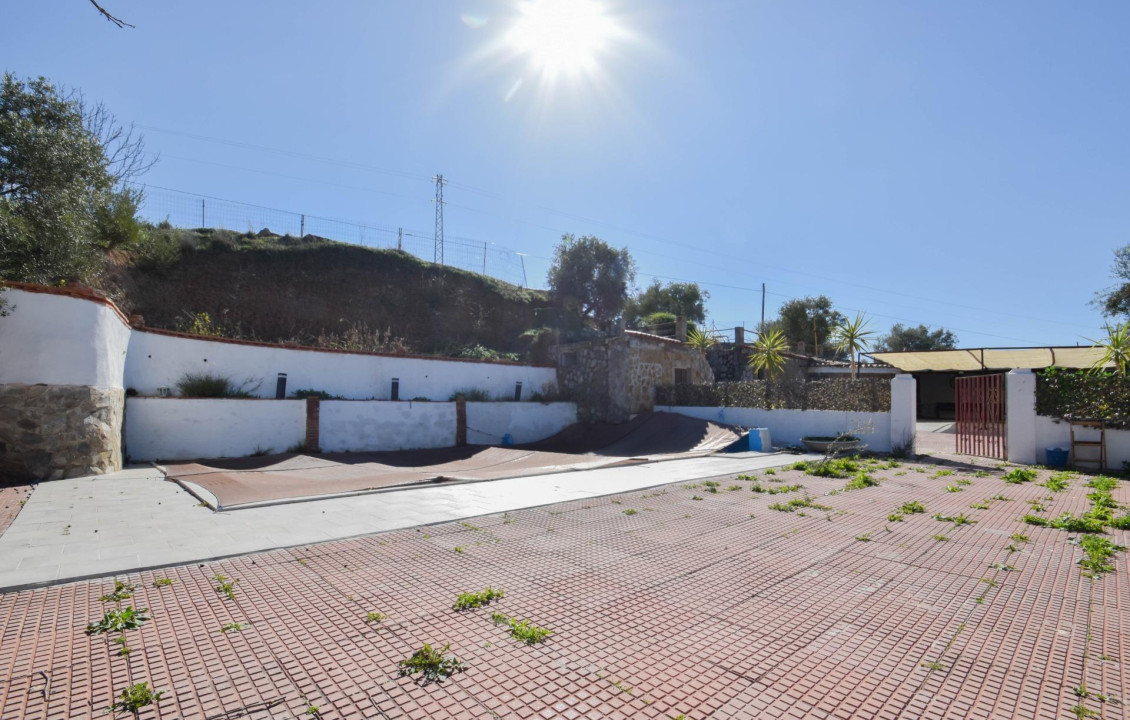 For Sale - Fincas y solares - Granada - del Polígono