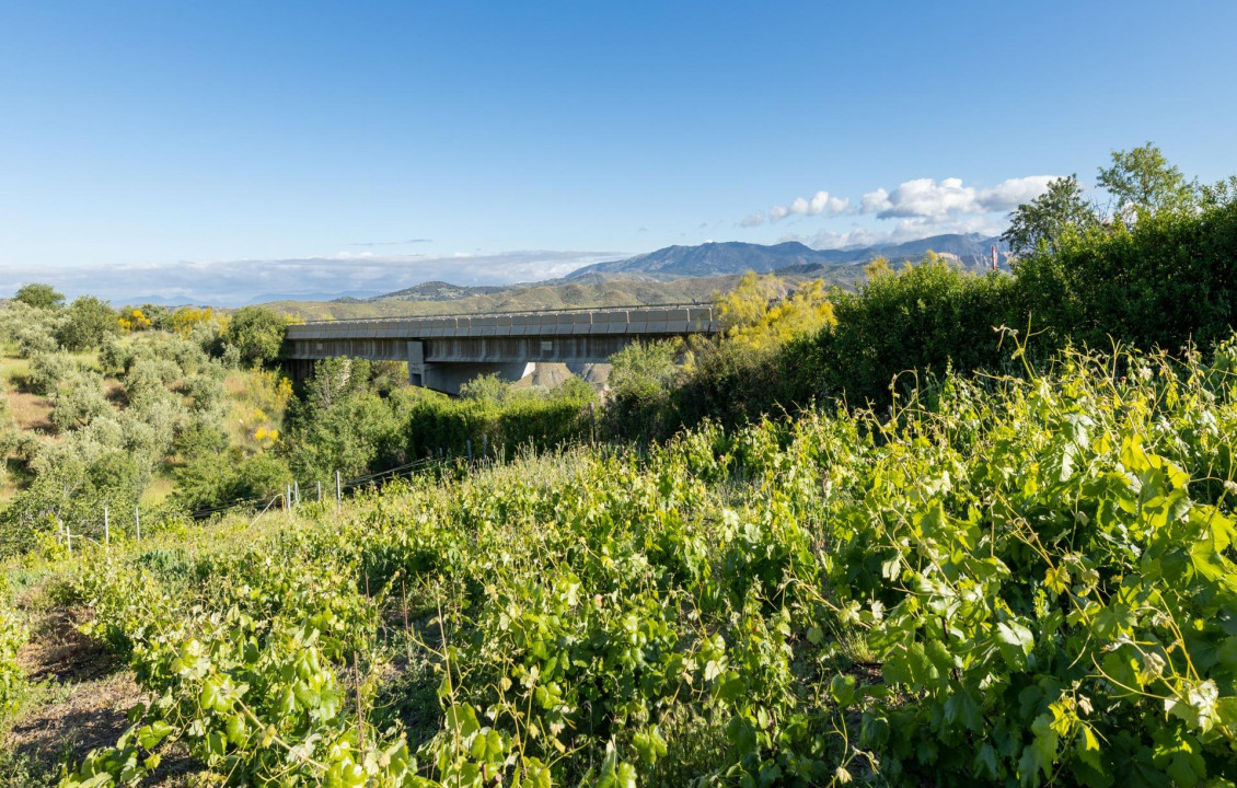 Venta - Fincas y solares - Pinos Genil - Sierra Nevada