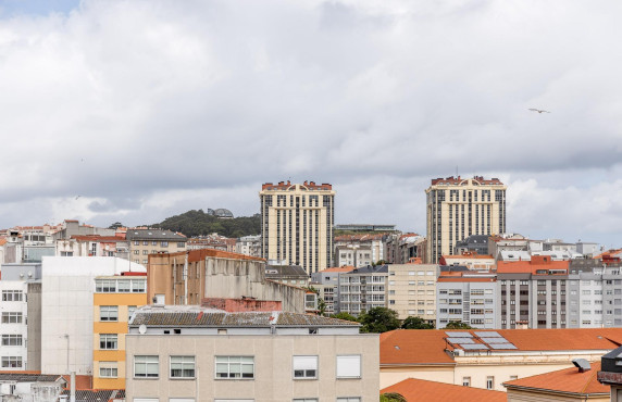 For Sale - Pisos - A Coruña - del Almirante Romay