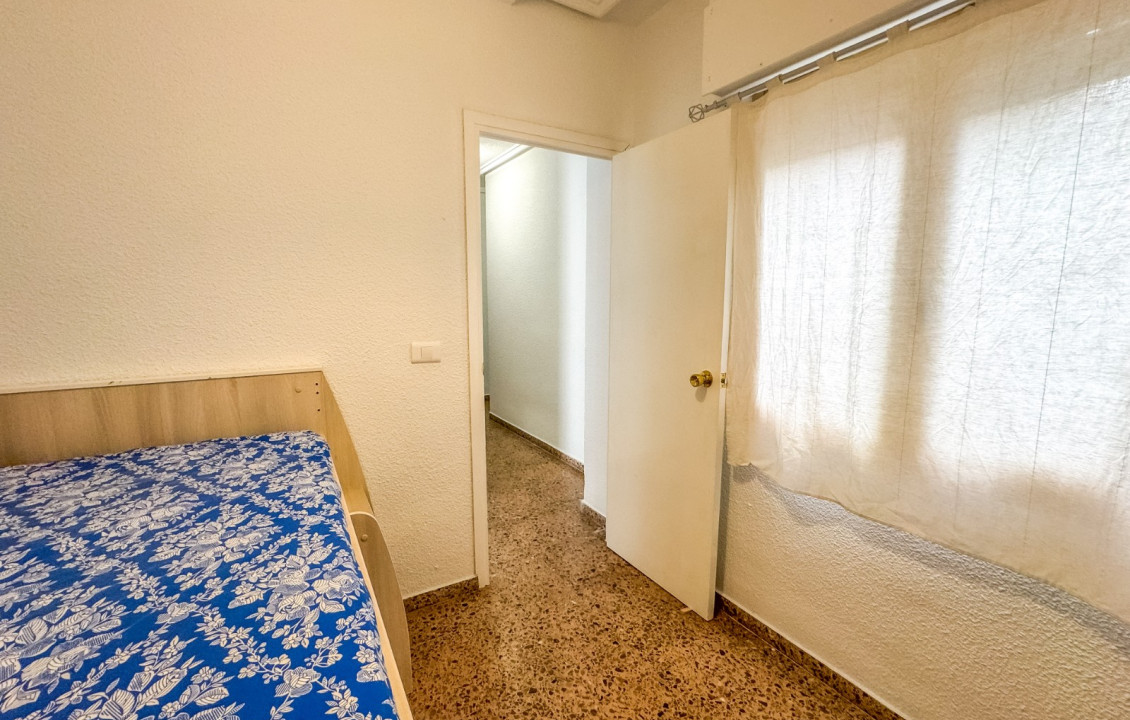 Long term room rental - single room - Elche - Altabix