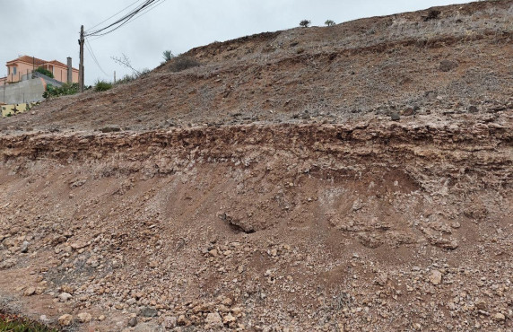 Venta - Fincas y solares - Santa María de Guía de Gran Canaria - Urbanización Sauces