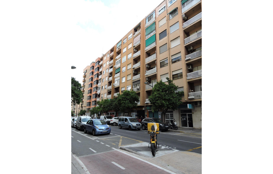 For Sale - Pisos - Valencia - Burjasot