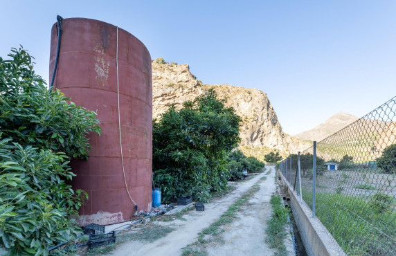 Venta - Fincas y solares - Vélez de Benaudalla