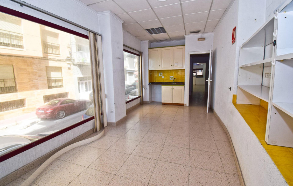 Venta - Locales - Santa Pola - Avenida de Santiago Bernabéu