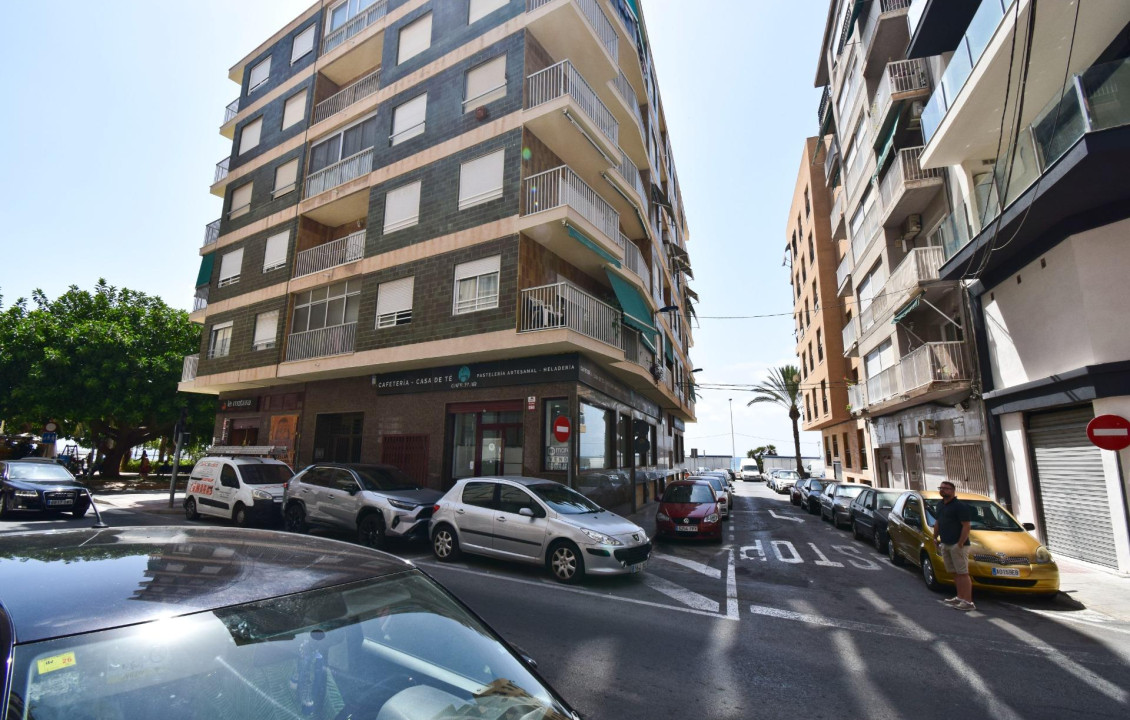 Venta - Locales - Santa Pola - Avenida de Santiago Bernabéu