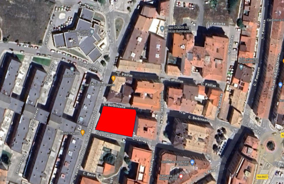 Venta - Fincas y solares - Tafalla - CALLE SAN MARTIN DE UNX 14. Tafalla, 14