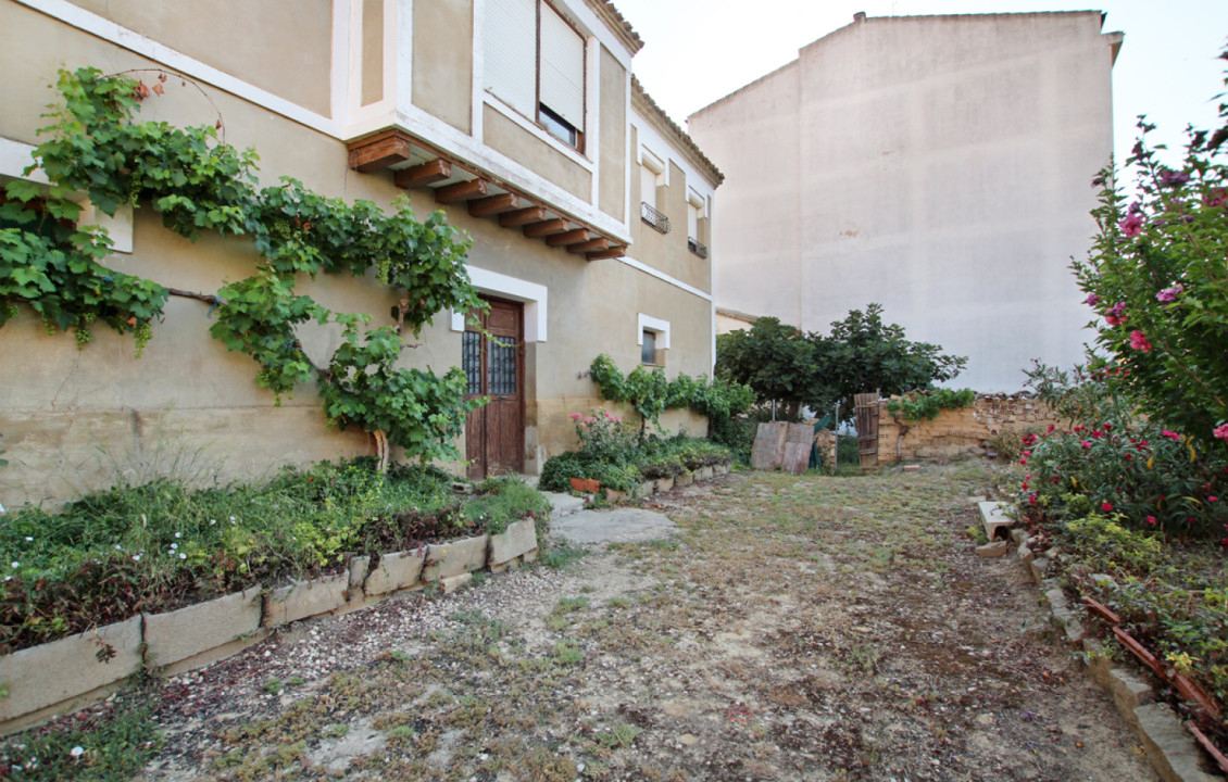 For Sale - Fincas y solares - Tafalla - CALLE SAN MARTIN DE UNX 14. Tafalla, 14