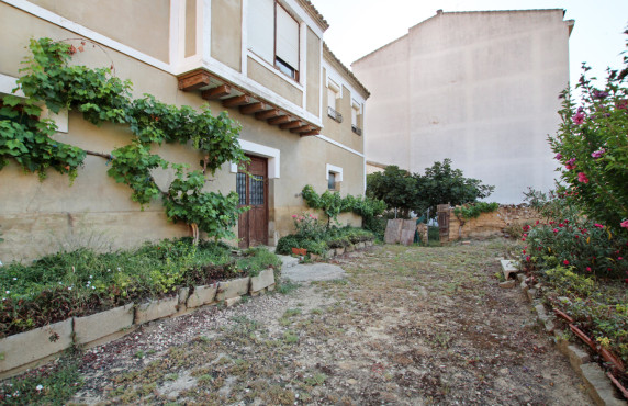 For Sale - Fincas y solares - Tafalla - CALLE SAN MARTIN DE UNX 14. Tafalla, 14