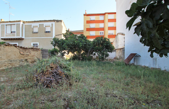 For Sale - Fincas y solares - Tafalla - CALLE SAN MARTIN DE UNX 14. Tafalla, 14