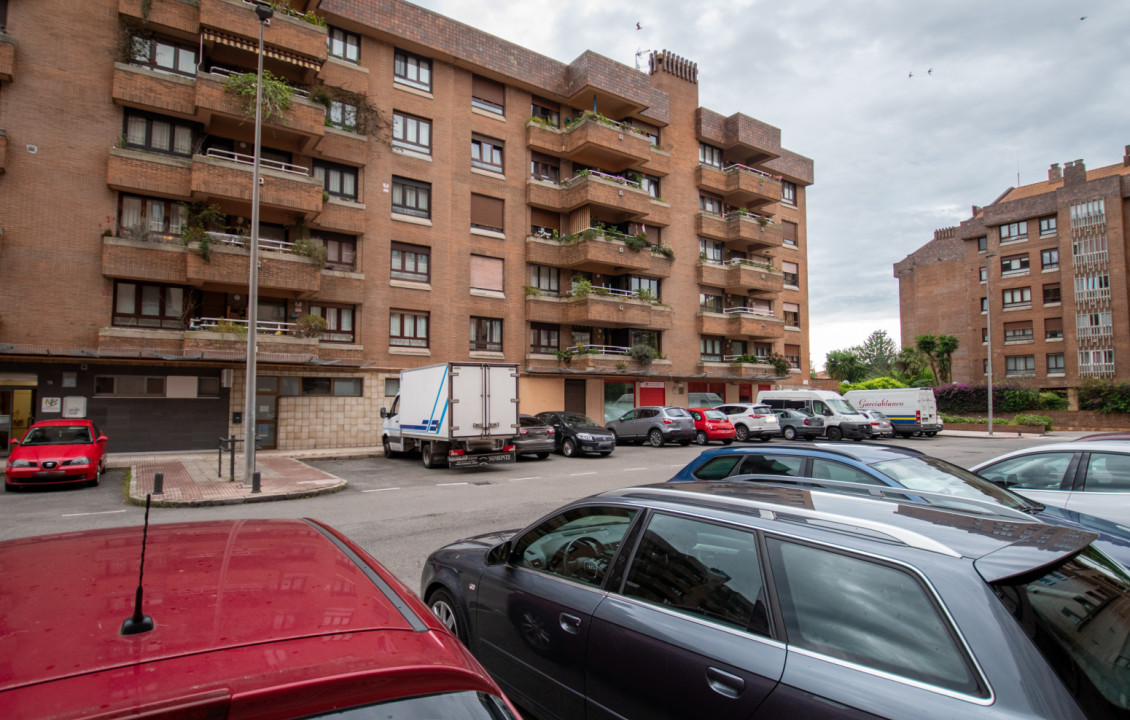 Venta - Locales - Gijón - CL FERNANDO EL SANTO, 25