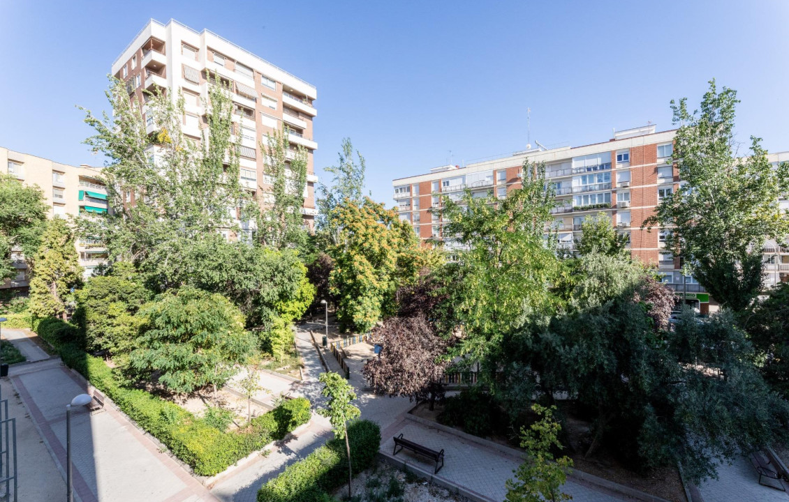 For Sale - Garajes - Madrid - BURGO DE OSMA