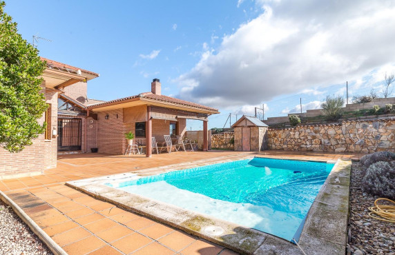 Venta - Casas o chalets - Cabanillas del Campo - VALDEHONDILLO