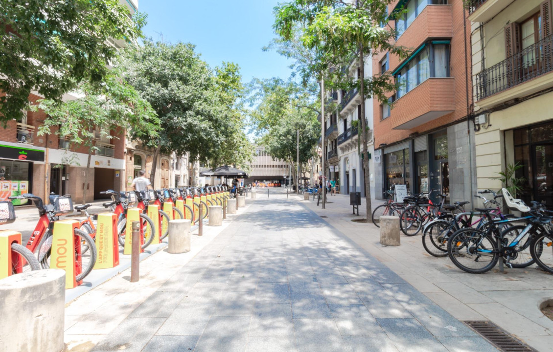 Venta - Pisos - Barcelona - POBLENOU