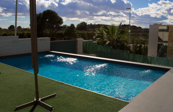 Salt pool. Alicante Holiday Lets