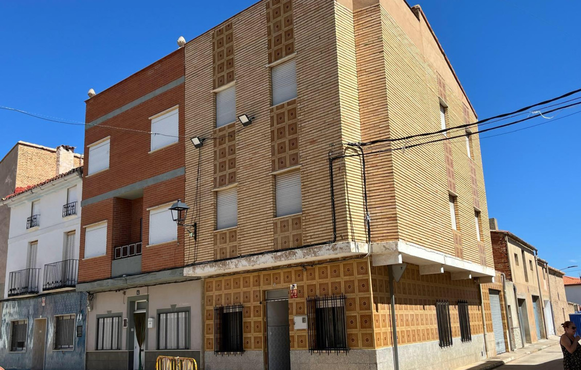 Venta - Casas o chalets - Utiel - PAIS VALENCIANO-LAS CUEVA