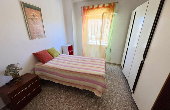 Venta - Casas o chalets - Utiel - PAIS VALENCIANO-LAS CUEVA