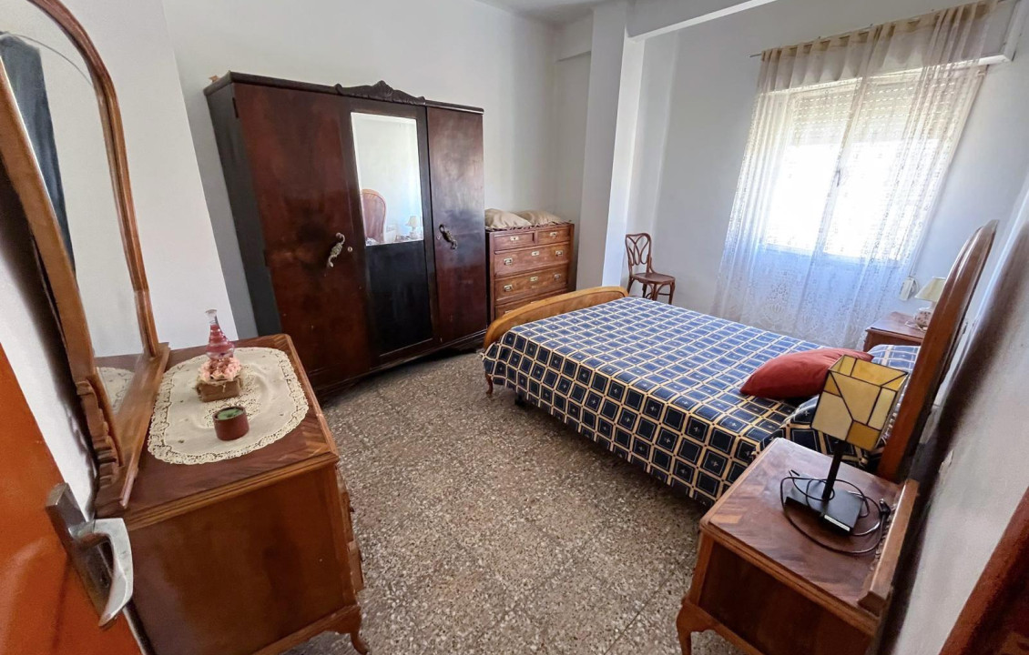 Venta - Casas o chalets - Utiel - PAIS VALENCIANO-LAS CUEVA