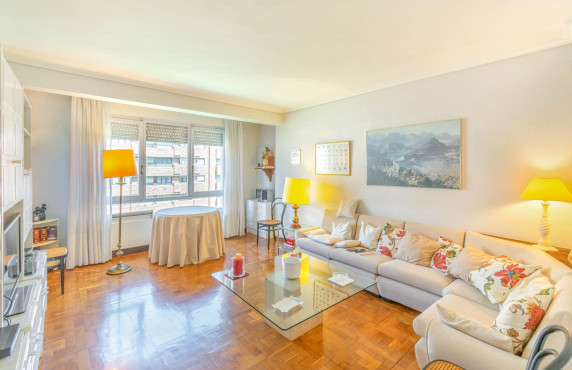 For Sale - Pisos - Pamplona-Iruña - Avenida de Pío XII