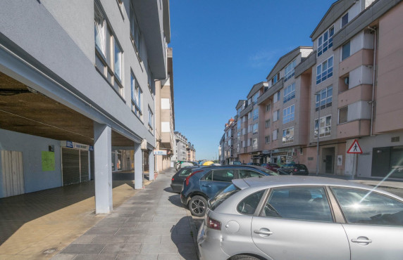 Venta - Locales - Cambre - Calle Temple