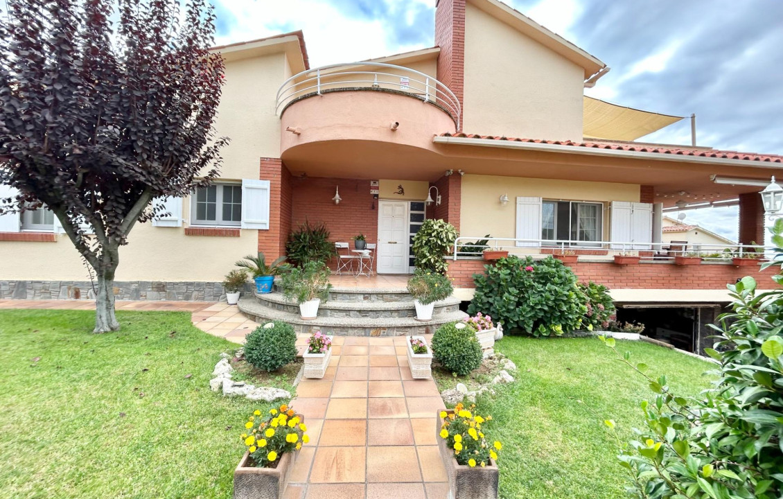 Venta - Casas o chalets - Cànoves i Samalús - PAIS VALENCIA