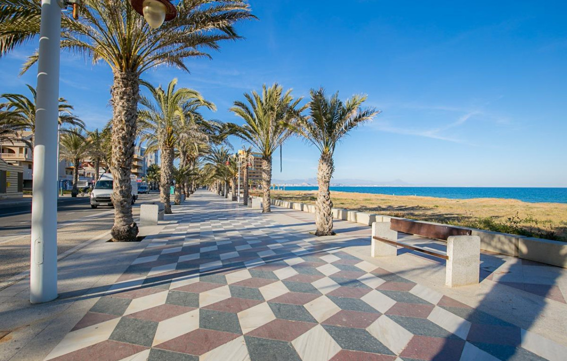 For Sale - Pisos - Arenales del sol - MALAGA