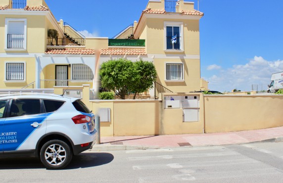 Property for sale in Quesada by Alicante Holiday Lets.