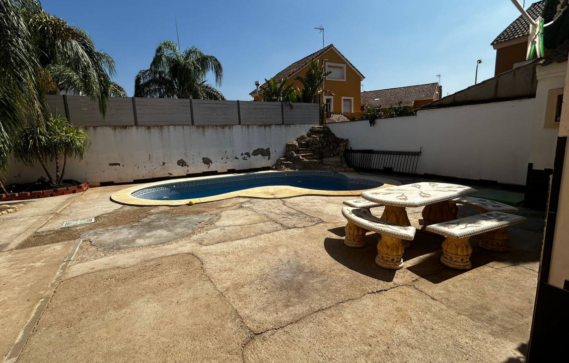 For Sale - Casas o chalets - Alcalá de Guadaíra - Calle Aguascalientes