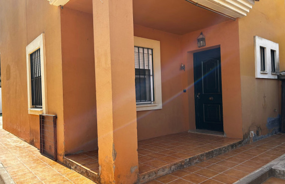 For Sale - Casas o chalets - Alcalá de Guadaíra - Calle Aguascalientes