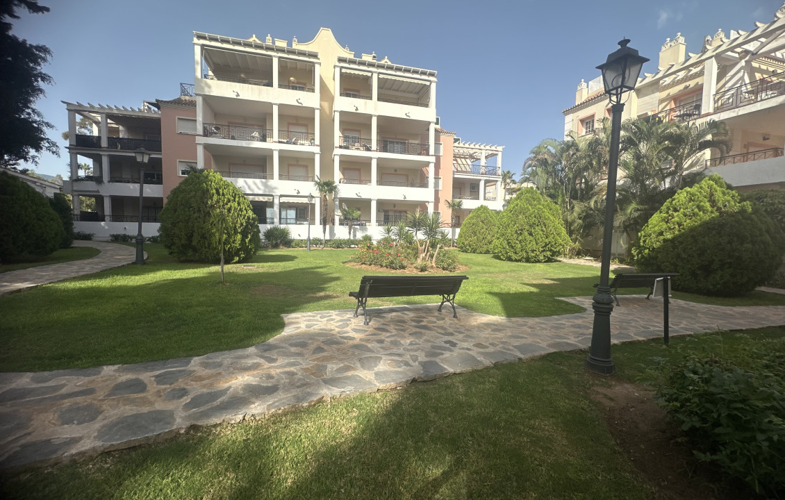 For Sale - Pisos - Marbella - Avenida del Prado