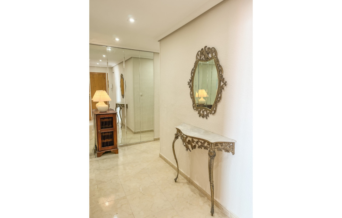 Long term room rental - single room - Elche - Asilo - Pisos Azules