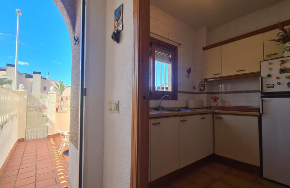 Venta - Casas o chalets - Arenales del sol - avda Costa Blanca, 31