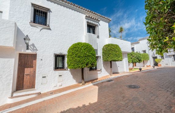 Venta - Casas o chalets - Marbella - Av. del Prado, 77