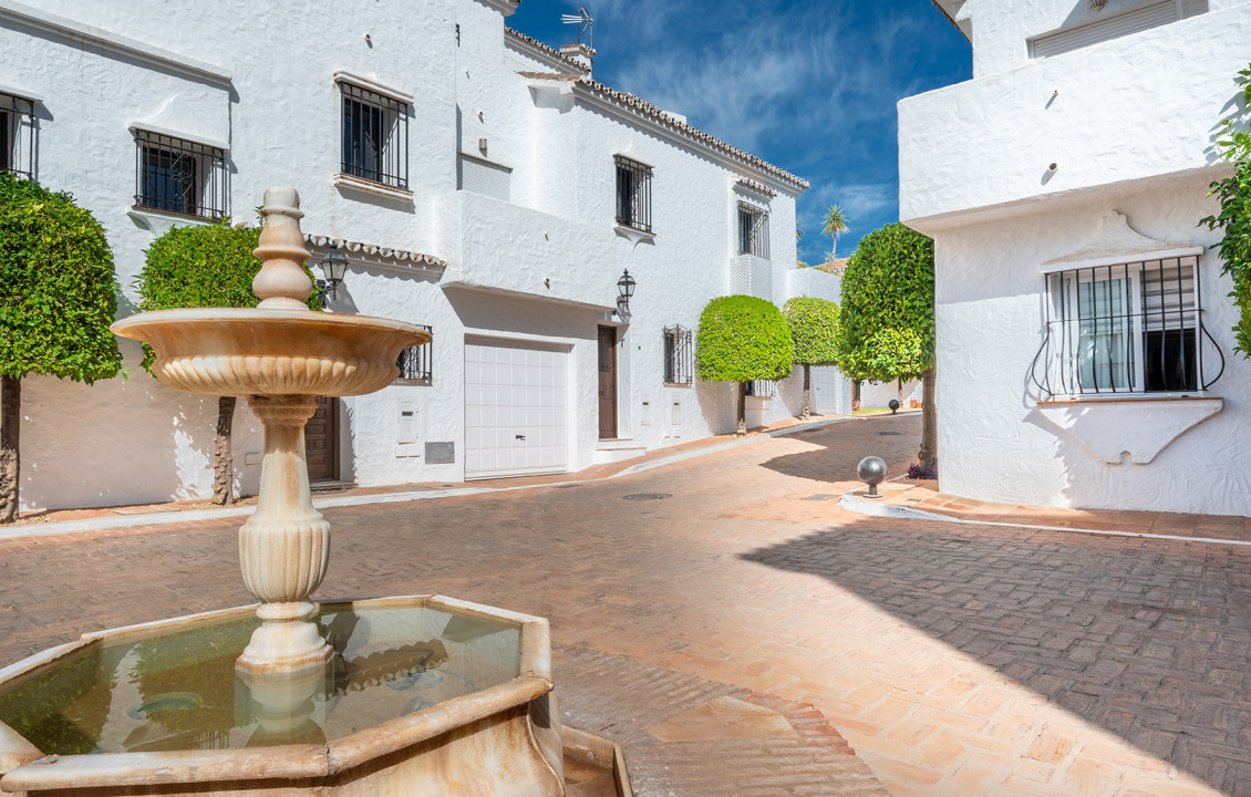 Venta - Casas o chalets - Marbella - Av. del Prado, 77