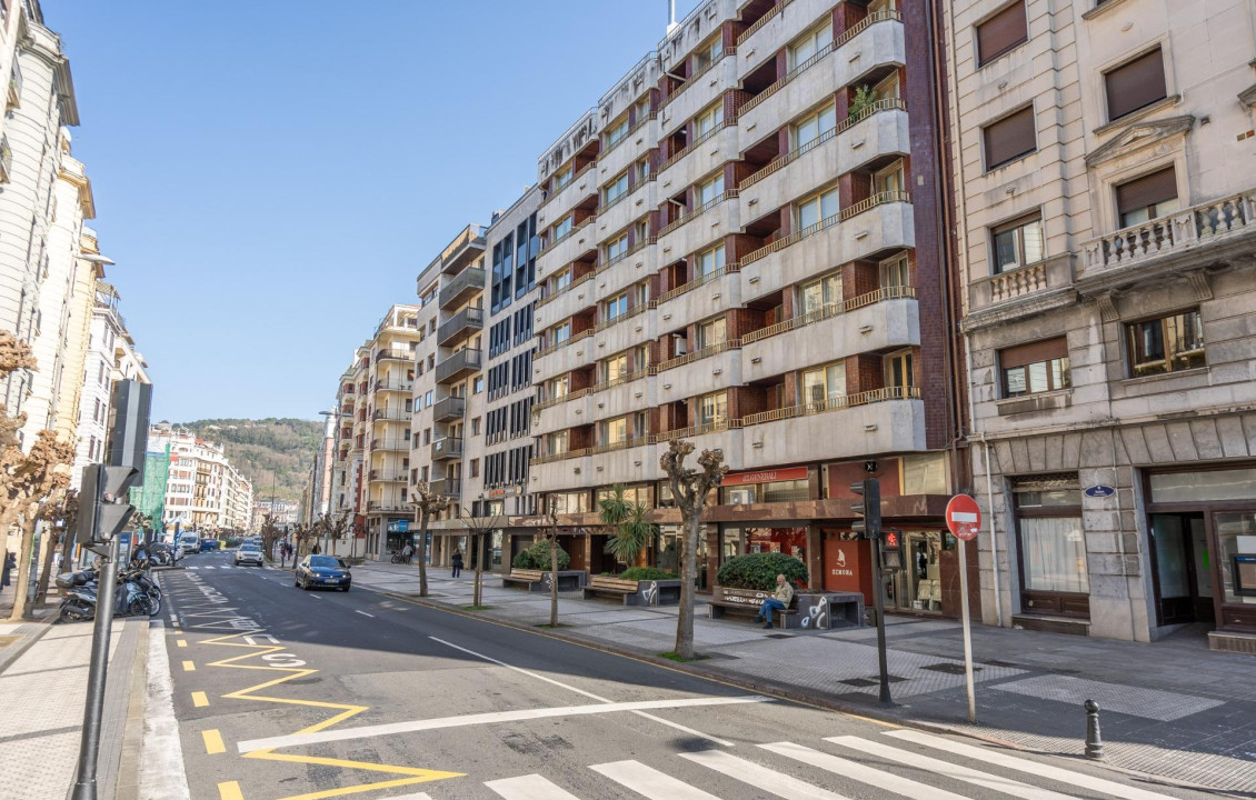 Venta - Pisos - Donostia-San Sebastián - Paseo de Colon