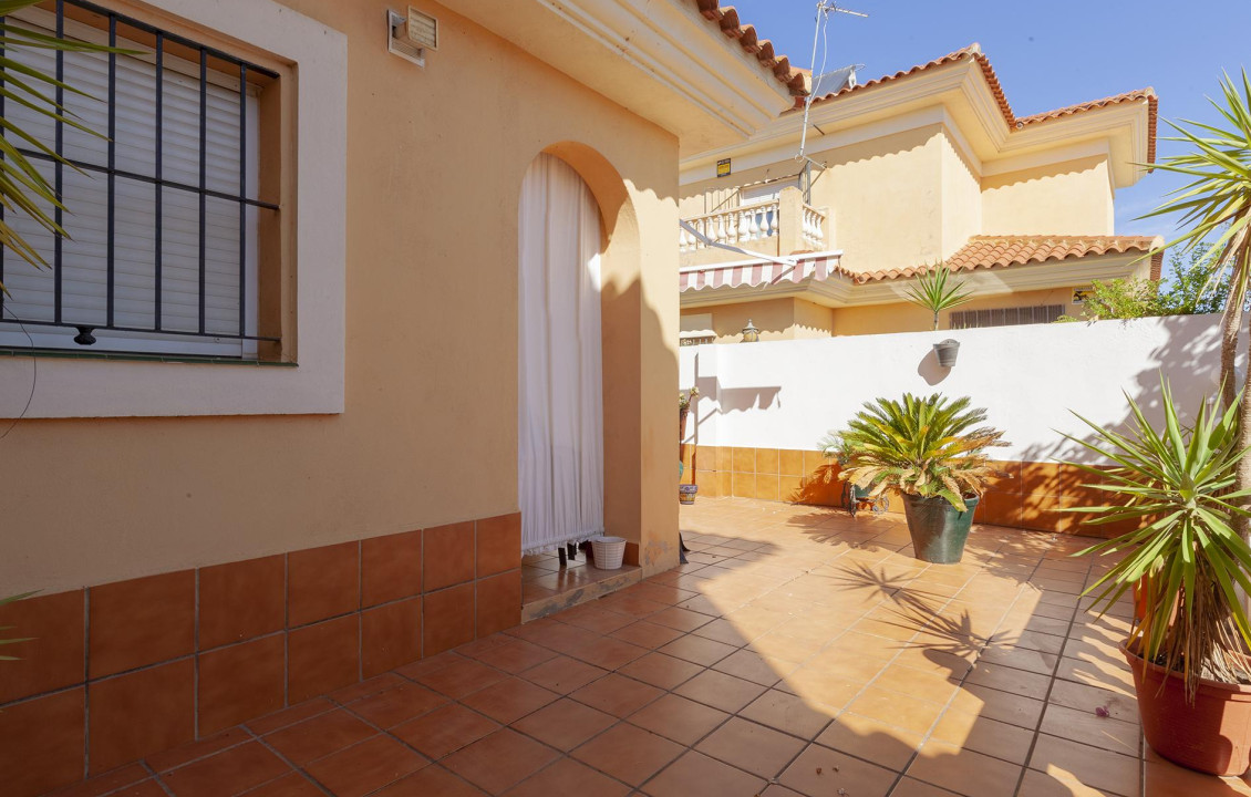 Venta - Casas o chalets - Bollullos de la Mitación - Calle Segura