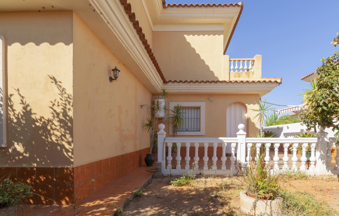 For Sale - Casas o chalets - Bollullos de la Mitación - Calle Segura