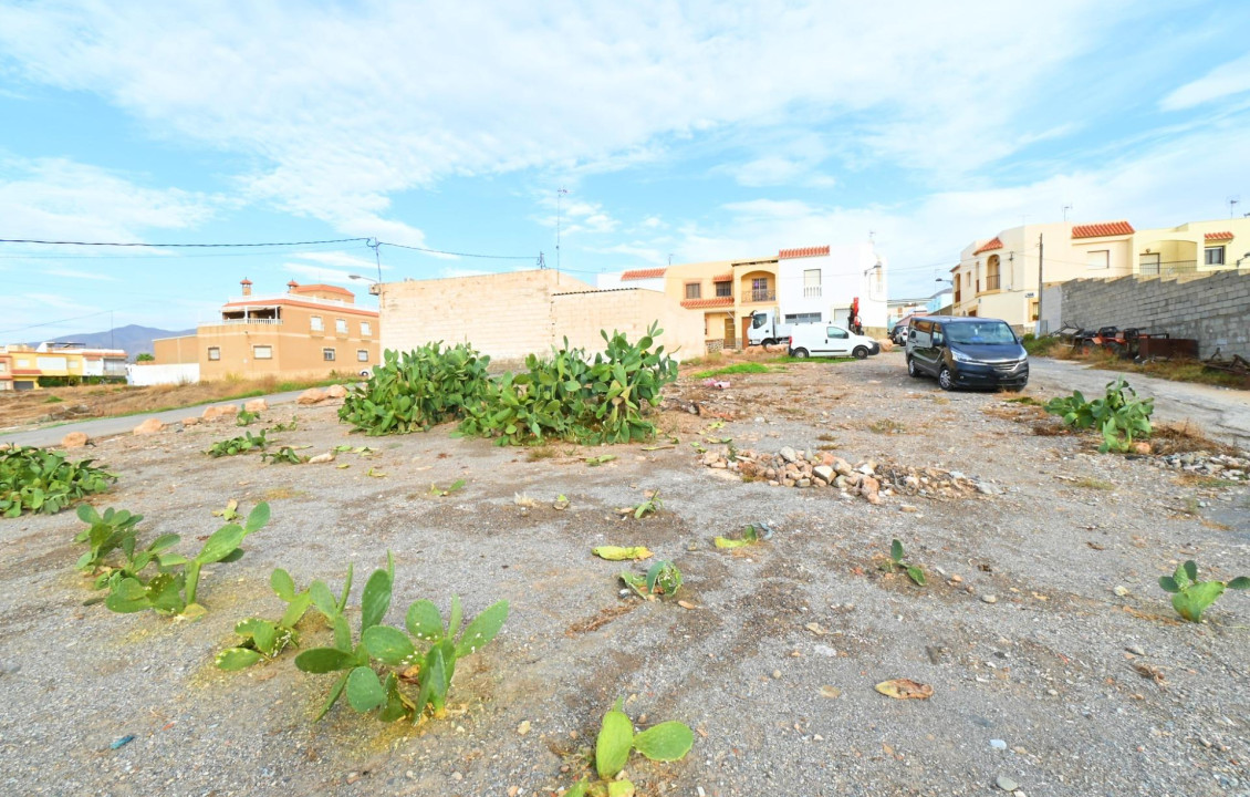 Venta - Fincas y solares - Adra - Calle de la Trinchera