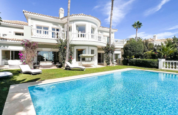 For Sale - Casas o chalets - Marbella - Calle Lentisco