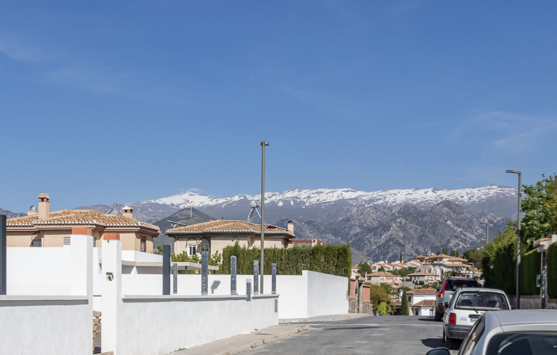 Venta - Fincas y solares - Villa de Otura - C. Calderon de la Barca, 1