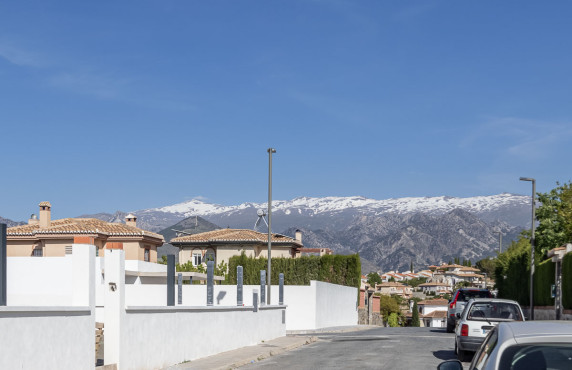 Venta - Fincas y solares - Villa de Otura - C. Calderon de la Barca, 1