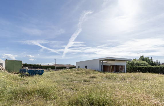 Venta - Fincas y solares - Villa de Otura - C. Calderon de la Barca, 1