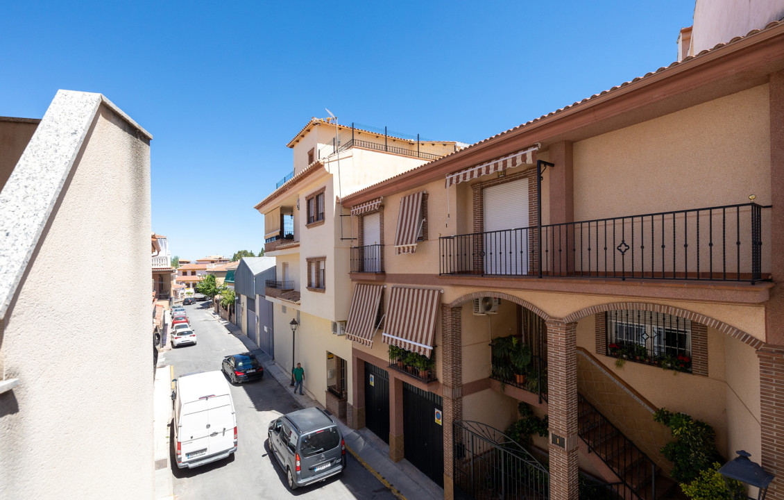 Venta - Fincas y solares - Cogollos de la Vega - Calle Fuente del Peral