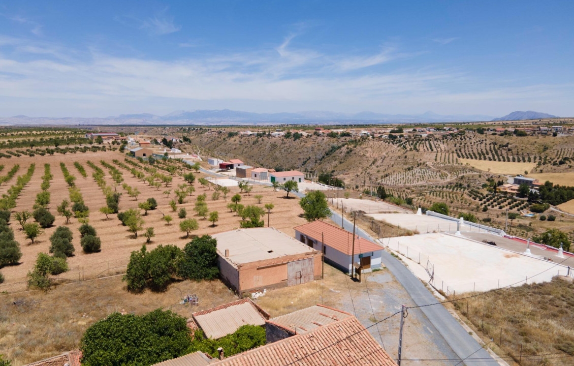 Venta - Casas o chalets - Baza - Calle las Viñas