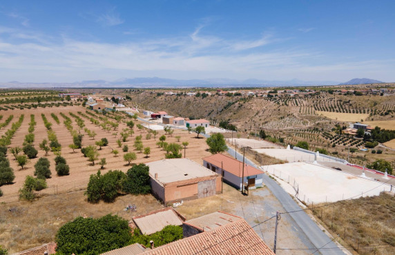 Venta - Casas o chalets - Baza - Calle las Viñas